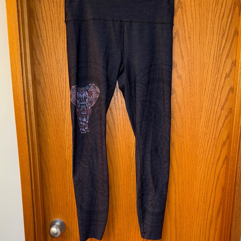 Black Elephant Print Yoga Leggings